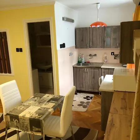 Bb Apartman *